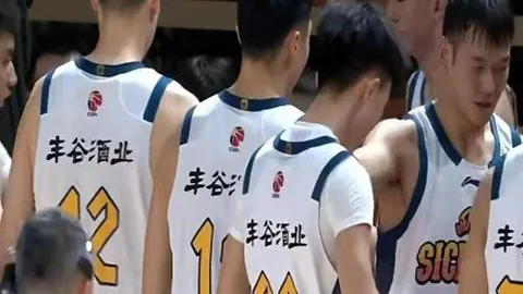 周继红铁腕退役，曾赞全红婵为“崭新队员”